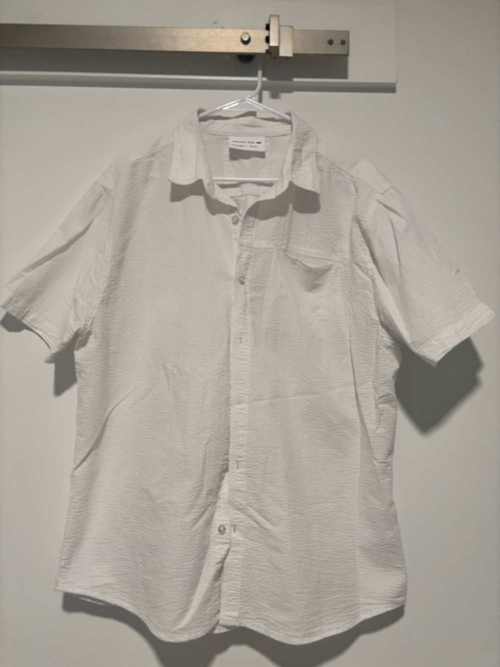 Men's White Short-Sleeve Button-Down Casual Shirt
